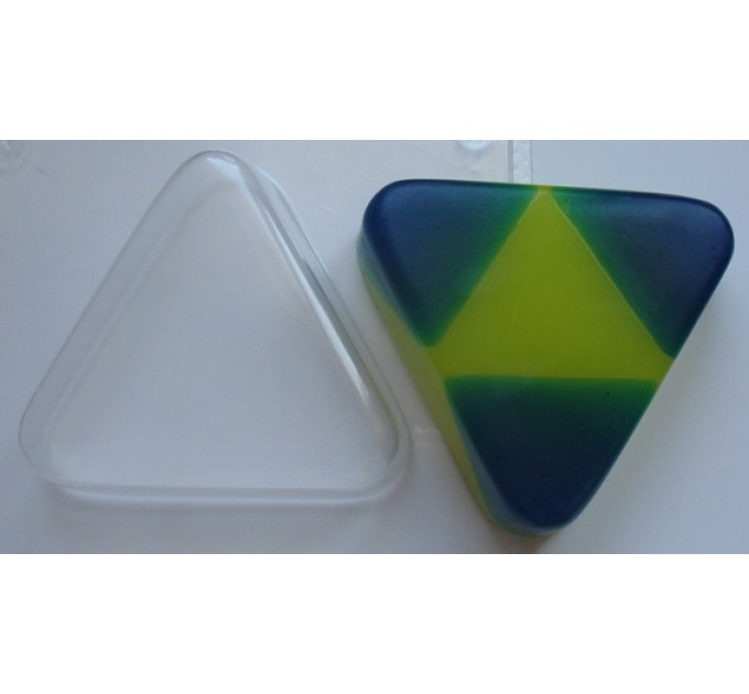 Треугольник, пластиковая форма